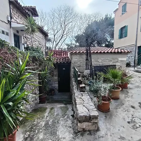 House Nenolino Apartment